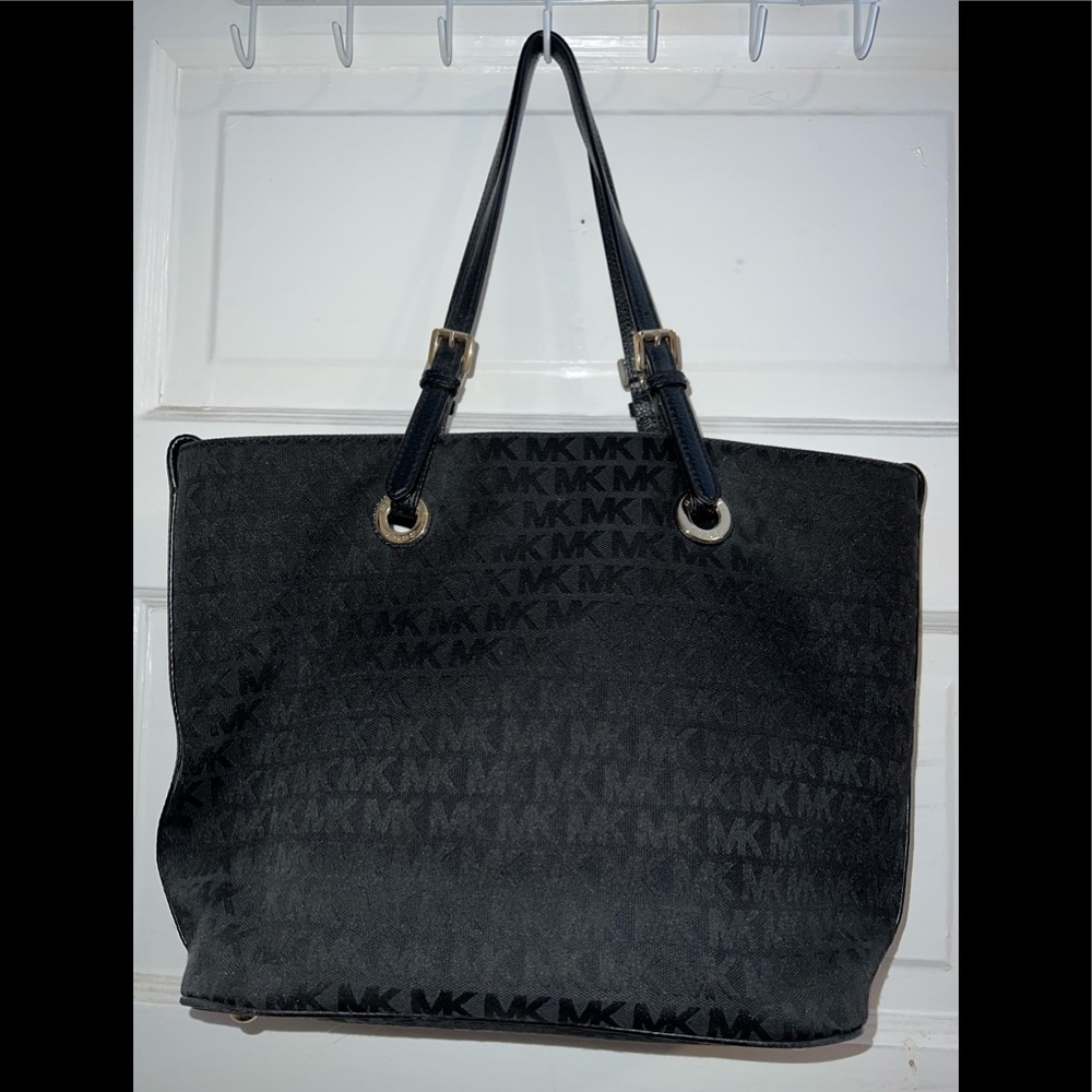 MICHAEL Michael Kors Black Shoulder Bag